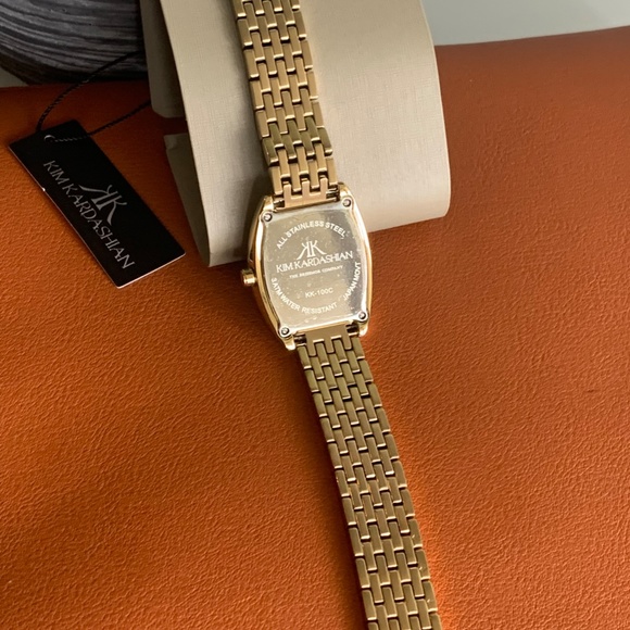 New Kim Kardashian Watch - Picture 3 of 3